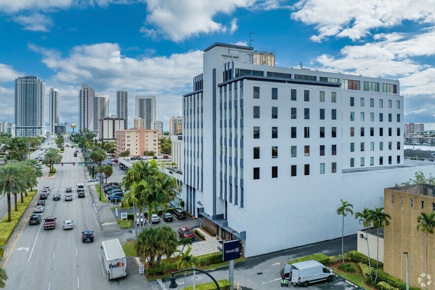 Primary Photo Of 1920 E Hallandale Beach Blvd, Hallandale Beach Office For Lease