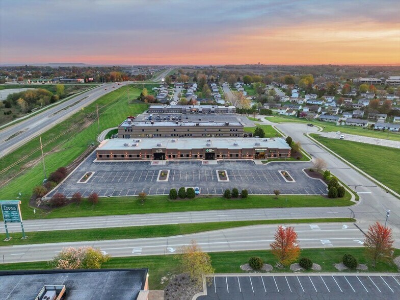 More Photos Of 1545 Associates Dr, Dubuque Office For Sale