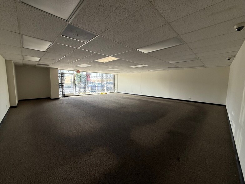 More Photos Of 7605-7643 Firestone Blvd, Downey Unknown For Lease