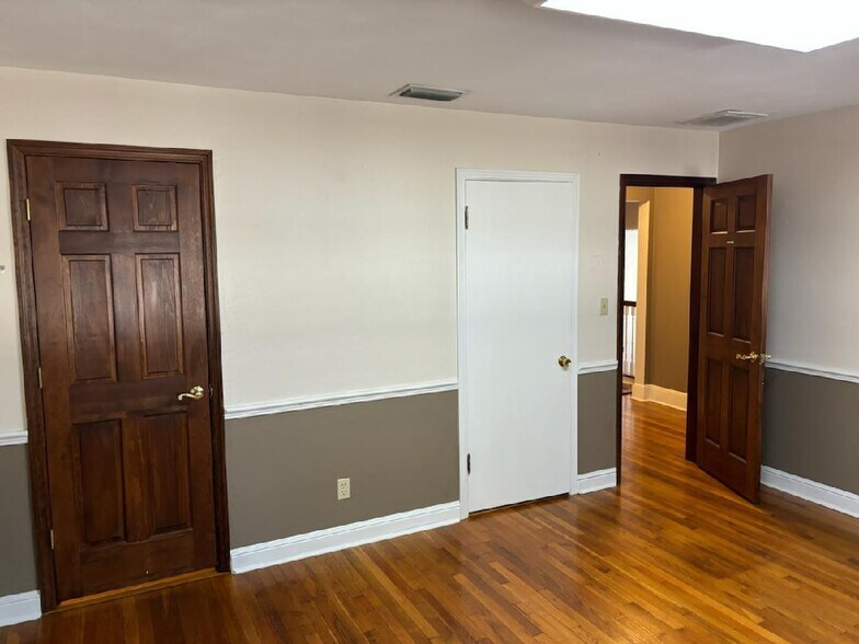 More Photos Of 2000 S Florida Ave, Lakeland Office For Lease