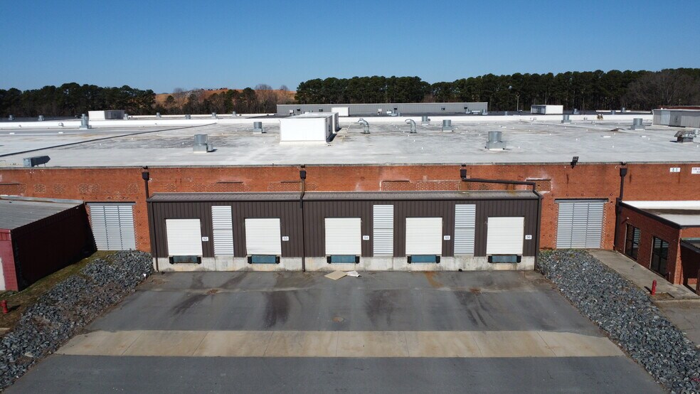 More Photos Of 401 W Hanes Mill Rd, Winston-Salem Manufacturing For Lease