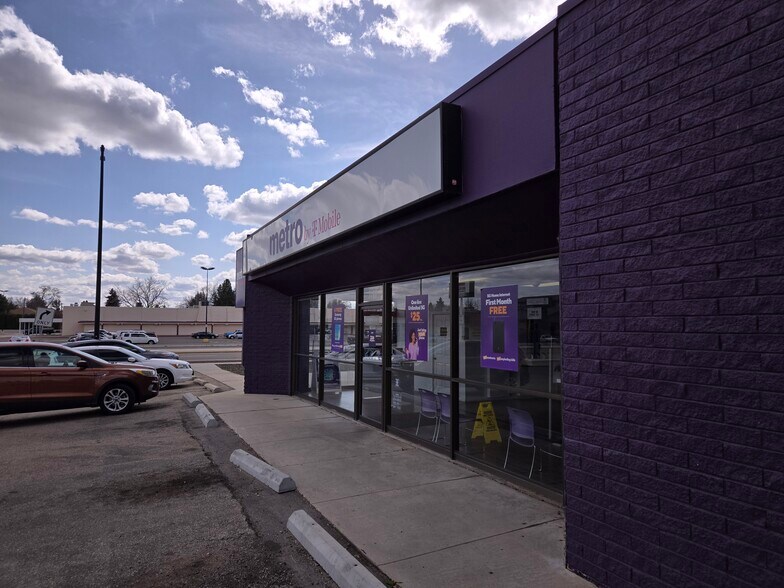 More Photos Of 7180 W Fairview Ave, Boise Fast Food For Sale