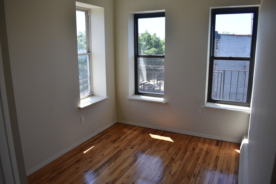 More Photos Of 1108 Blake Ave, Brooklyn Storefront Retail Residential For Sale
