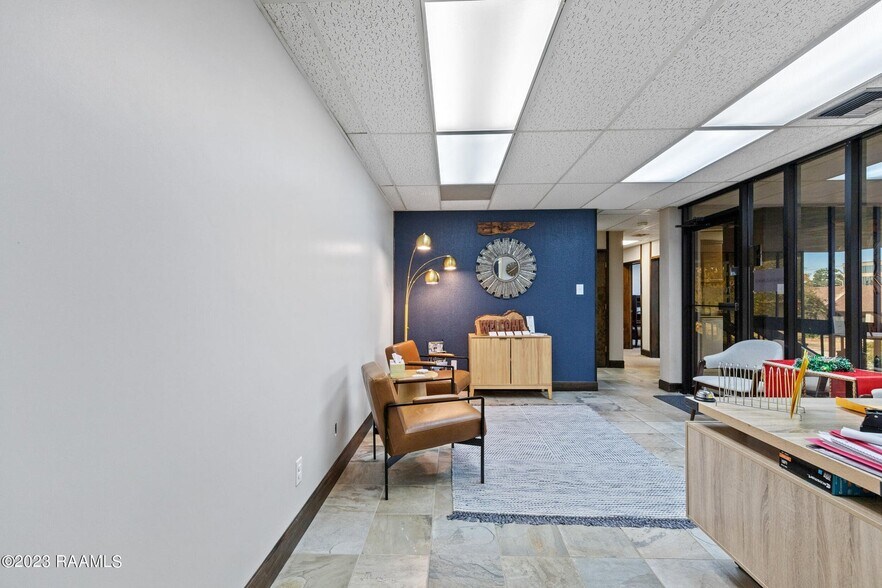 More Photos Of 969 Coolidge St, Lafayette Office For Lease