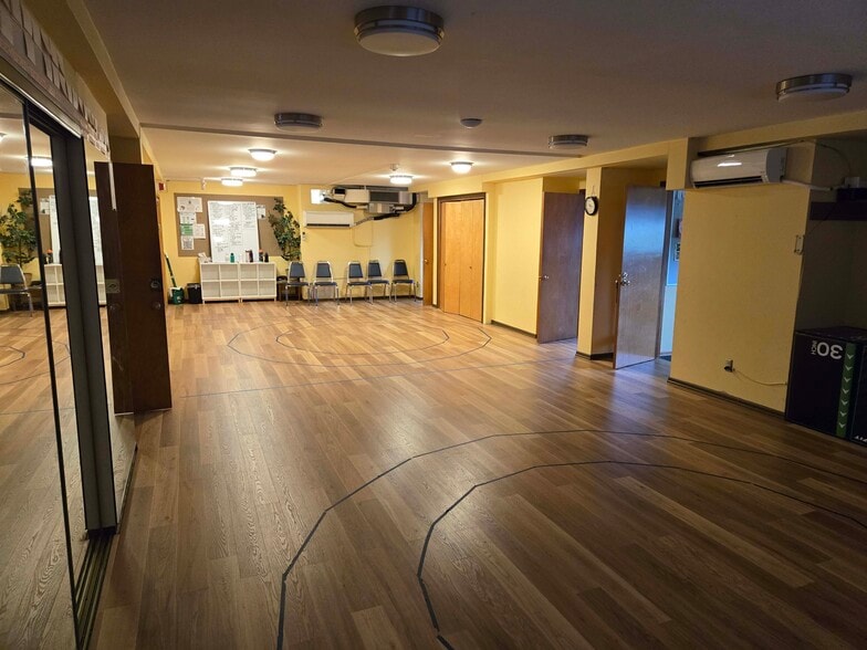 More Photos Of 5512 SE 73rd Ave, Portland Religious Facility For Sale