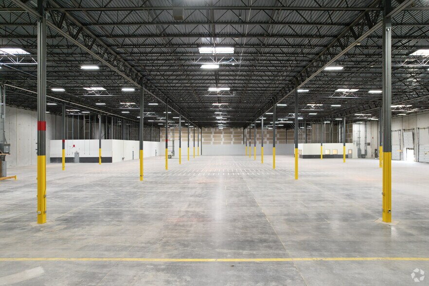 More Photos Of 13200 Mid Atlantic Blvd, Laurel Unknown For Lease