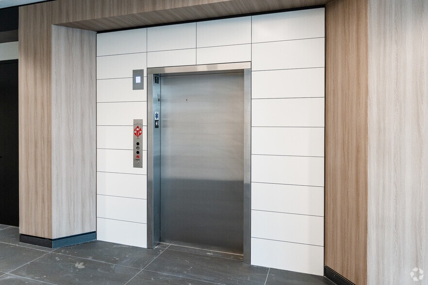 More Photos Of 703 Slater Rd, Morrisville Medical For Lease