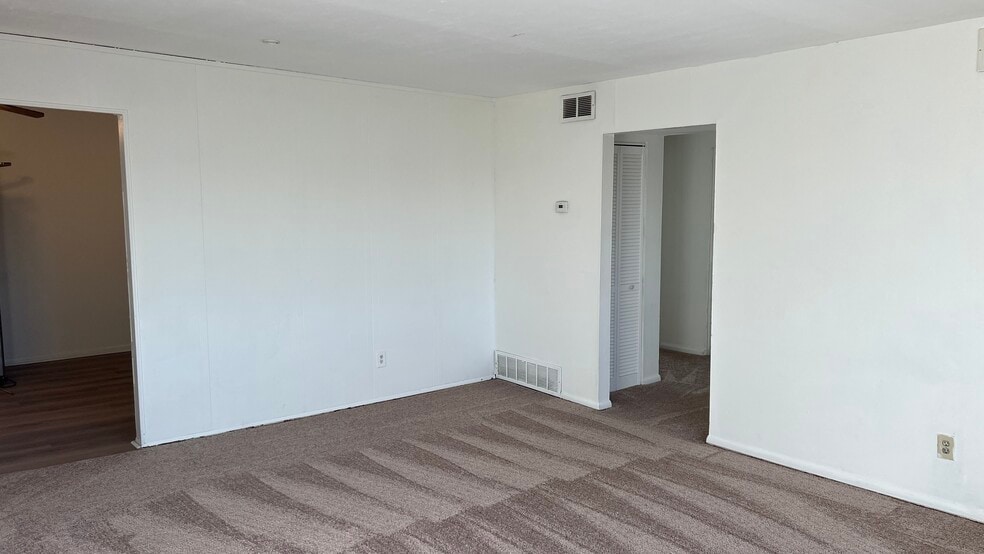 More Photos Of 200-204 Solon Rd, Bedford Apartments For Sale