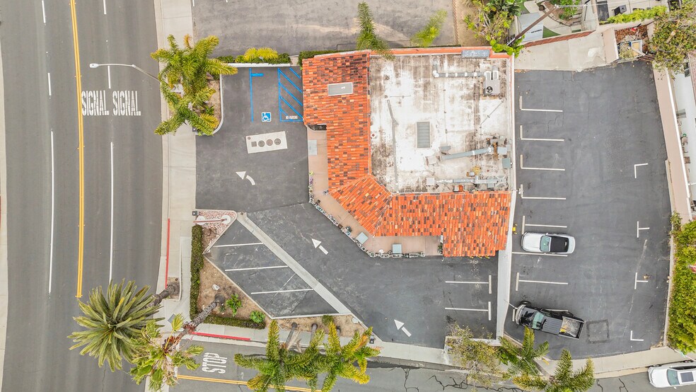 More Photos Of 1925 S El Camino Real, San Clemente Restaurant For Sale