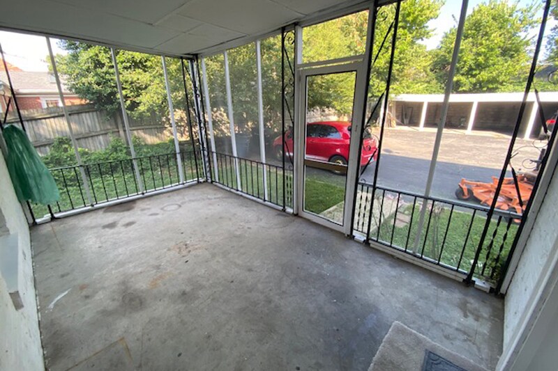 More Photos Of 224 Taylor Dr, Lexington Apartments For Sale