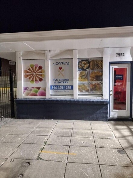 Primary Photo Of 7954 N Broadway, Saint Louis General Retail For Sale