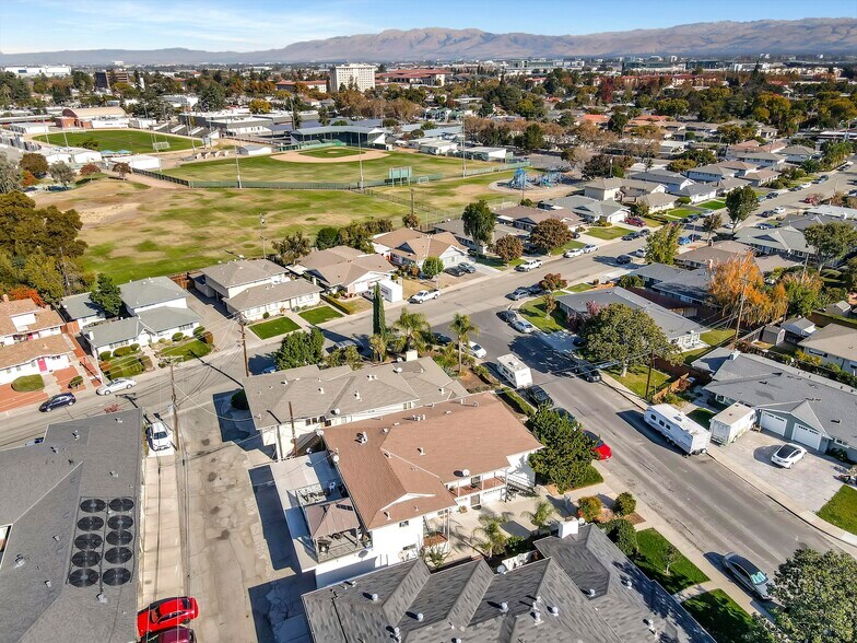 More Photos Of 184 Roxbury St, Santa Clara Apartments For Sale