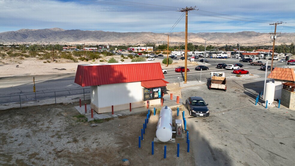More Photos Of 17003-17013 Palm Dr, Desert Hot Springs Storefront Retail Office For Sale