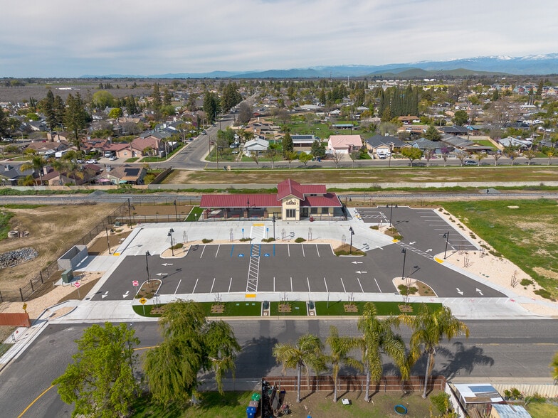 More Photos Of 896 N Mariposa Ave, Visalia Land For Sale