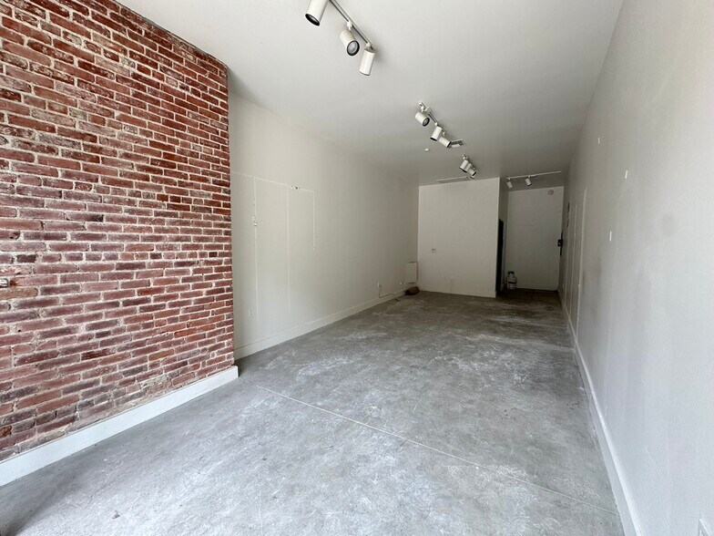 More Photos Of 1461 W Sunset Blvd, Los Angeles Apartments For Lease