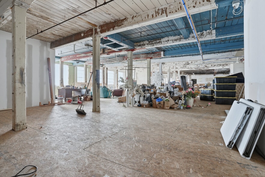 More Photos Of 120 Webster St, Pawtucket Manufacturing For Sale