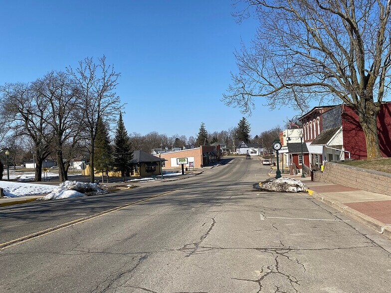 More Photos Of 116 E Grand River Rd, Laingsburg Restaurant For Sale