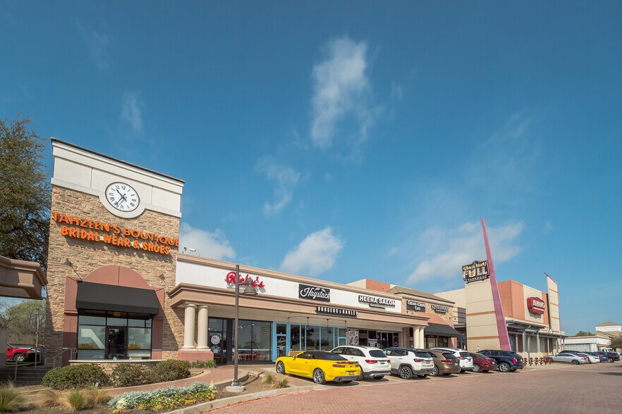 More Photos Of 100 S Central Expy, Richardson General Retail For Lease