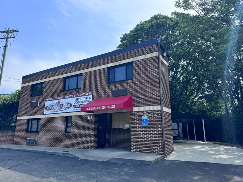More Photos Of 61 Miller St, Winston-Salem Storefront Retail Office For Lease