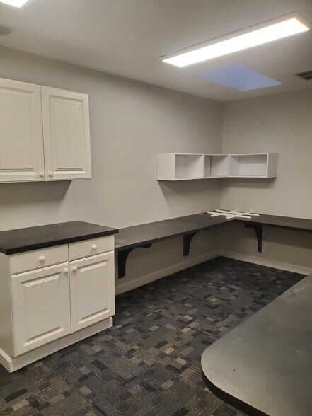 More Photos Of 1738 Hillandale Rd, Durham Office For Lease