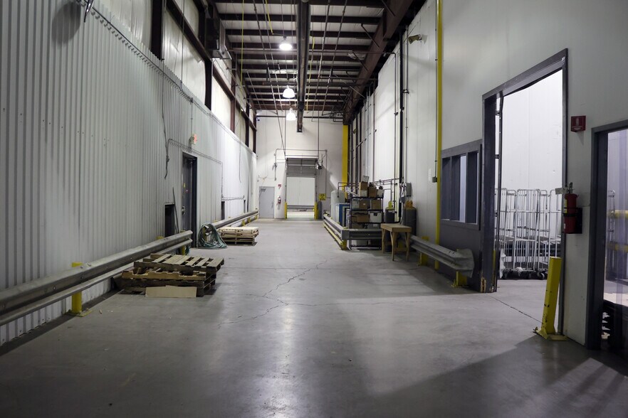 More Photos Of 4808 G St, Omaha Food Processing For Sale