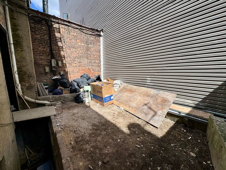 More Photos Of 639 Rogers Ave, Brooklyn Storefront Retail Residential For Lease