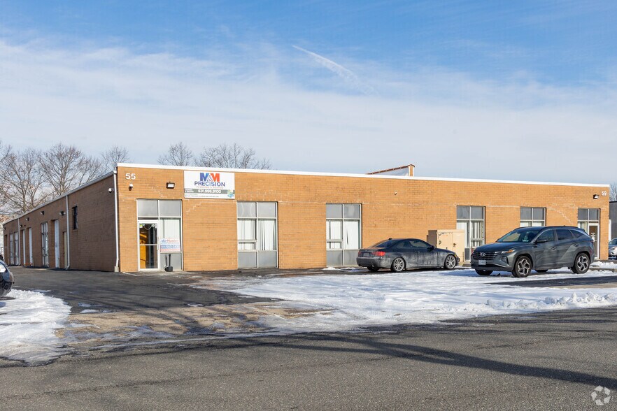 More Photos Of 55-59 Remington Blvd, Ronkonkoma Warehouse For Lease