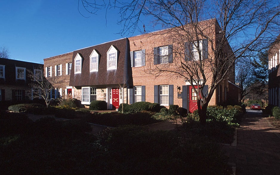 More Photos Of 1497 Chain Bridge Rd, McLean Unknown For Lease