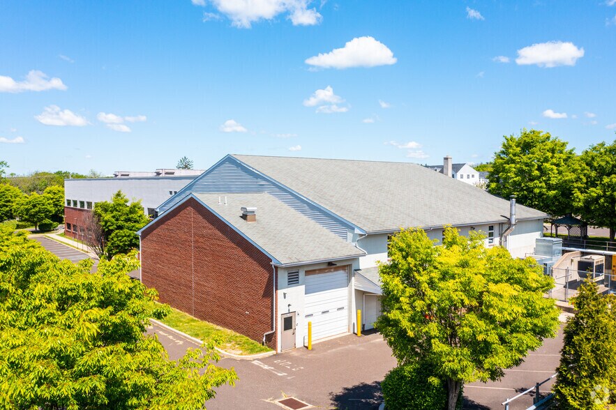 More Photos Of 480 School Ln, Harleysville Storefront Retail Office For Lease