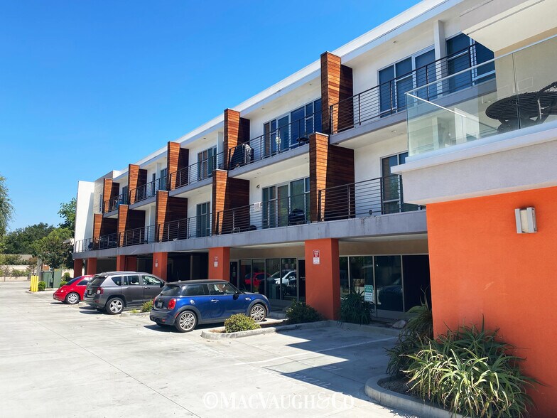 More Photos Of 1968 Lake Ave, Altadena Apartments For Lease