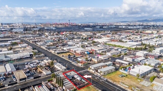 More Photos Of 1650 Santa Fe Ave, Long Beach General Retail For Sale