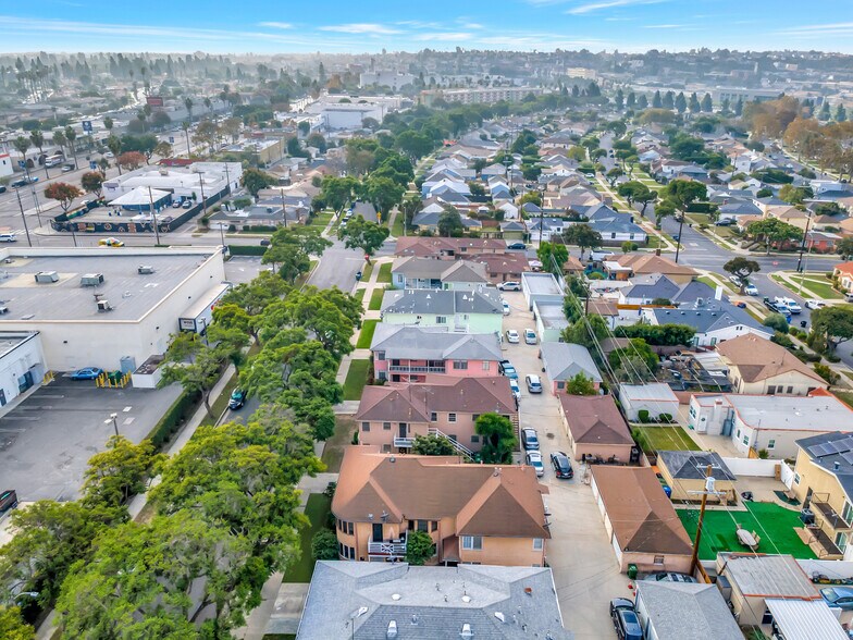 More Photos Of 3725 S Victoria Ave, Los Angeles Multifamily For Sale