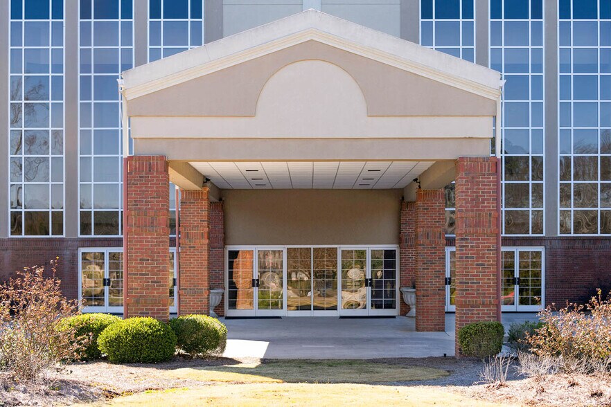 More Photos Of 4665 Macland Rd, Powder Springs Religious Facility For Sale