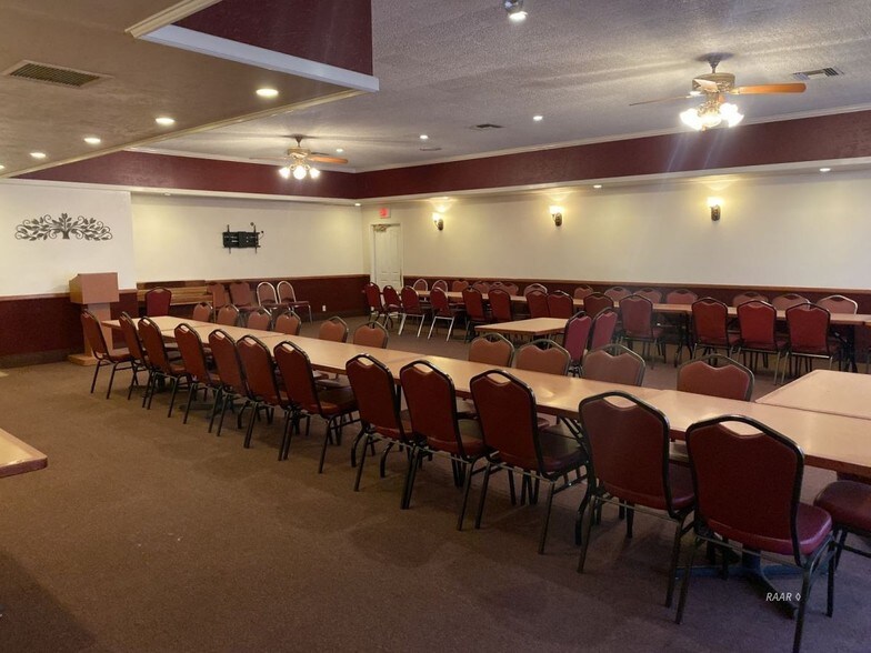 More Photos Of 1501 N Norma St, Ridgecrest Restaurant For Lease