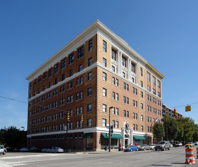 More Photos Of 1108 3rd Ave, Huntington Office For Sale