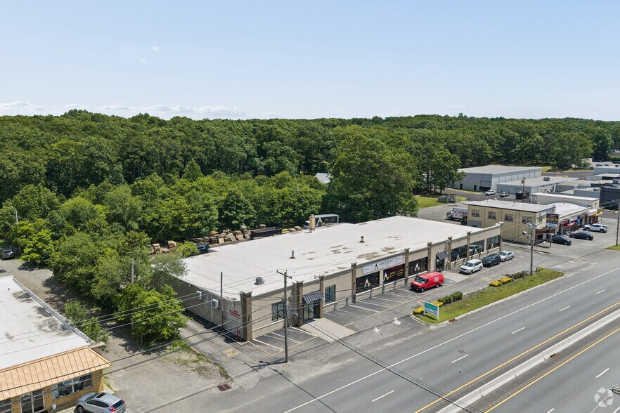 More Photos Of 4329 US Highway 9, Howell Storefront Retail Office For Lease