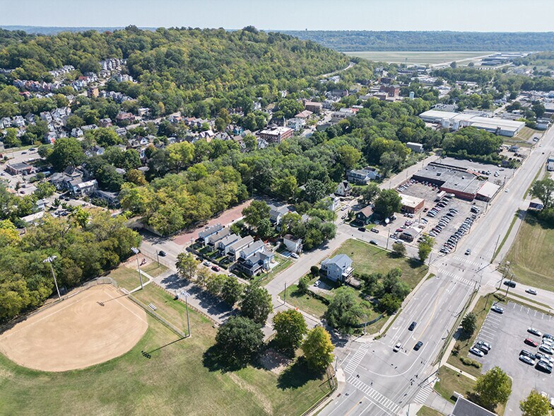 More Photos Of 208 Stanley Ave, Cincinnati Land For Sale