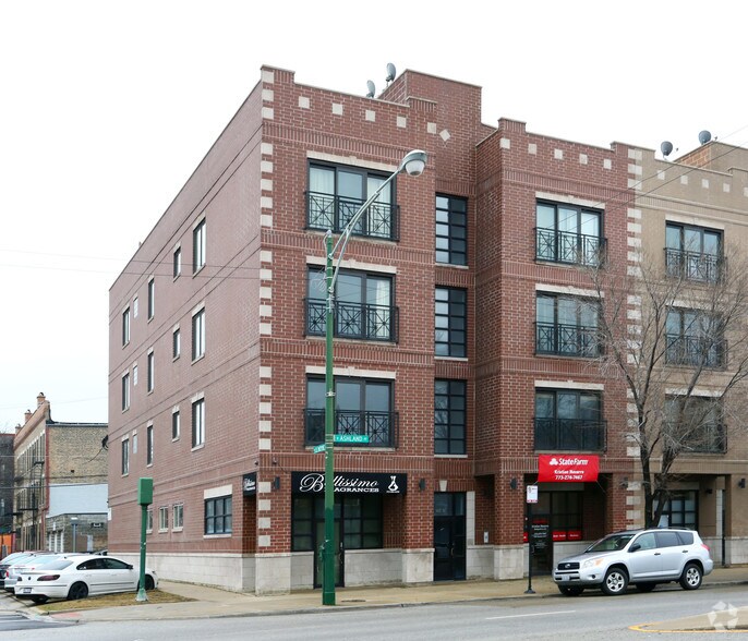Primary Photo Of 1455 N Ashland Ave, Chicago Office Residential For Lease