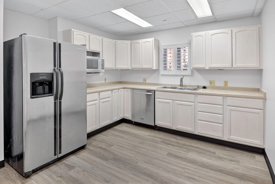 More Photos Of 1745 Lafayette St, Denver Medical For Sale