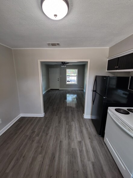 More Photos Of 220 Bois D Arc St, Canton Apartments For Sale