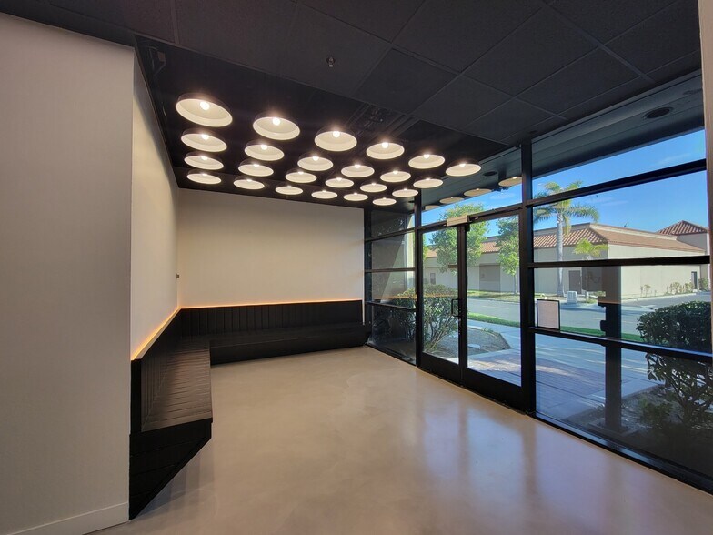 More Photos Of 6803 International Ave, Cypress Office For Lease