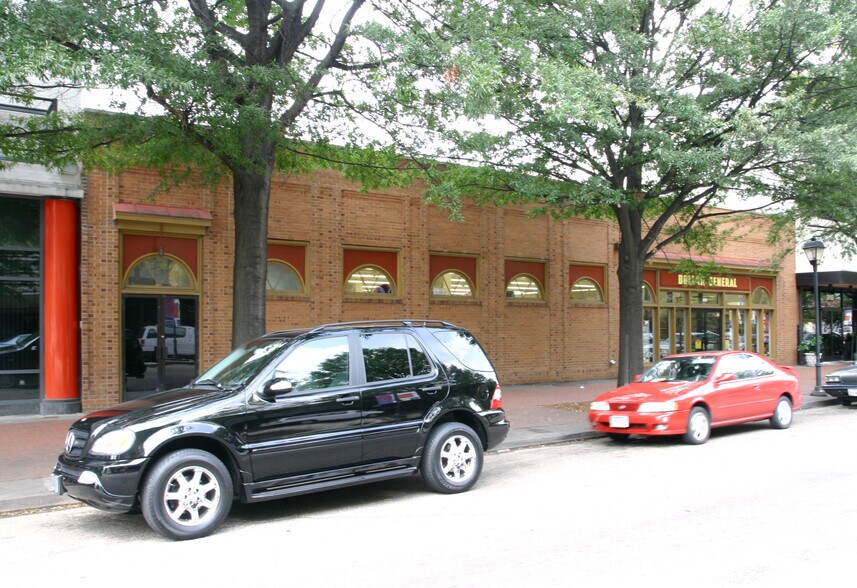 More Photos Of 326 High St, Portsmouth General Retail For Sale