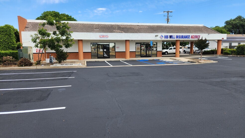 Primary Photo Of 640 N Main St, Manteca Medical For Lease