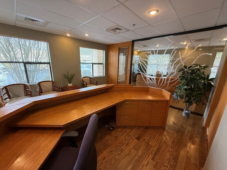 More Photos Of 36800 N Sidewinder Rd, Carefree Medical For Sale