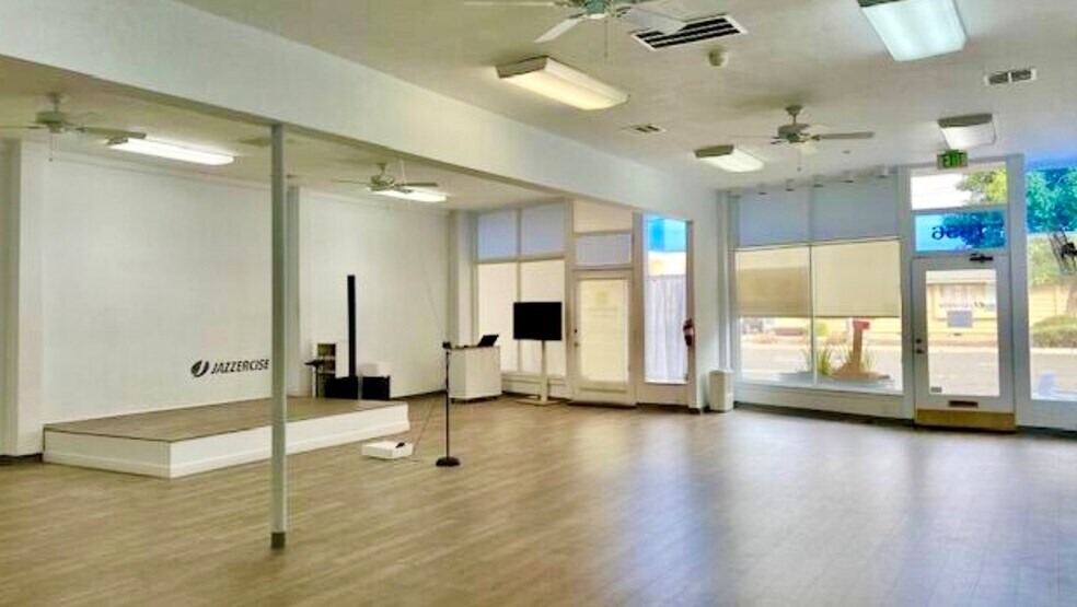 More Photos Of 1658 El Camino Real, San Carlos Storefront Retail Office For Sale