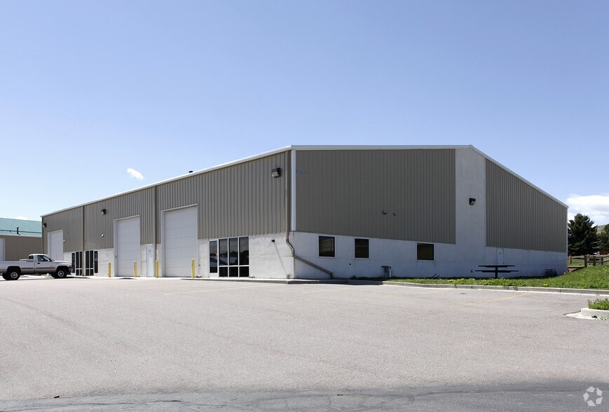 More Photos Of 624 Atchison Way, Castle Rock Flex For Lease