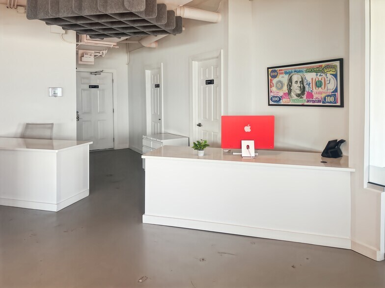 More Photos Of 511 N Boardwalk, Rehoboth Beach Coworking Space