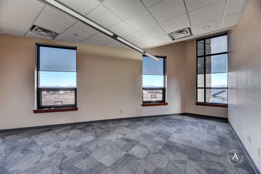 More Photos Of 754 River Rock Dr, Helena Office For Lease