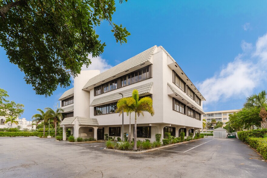 More Photos Of 200 W Palmetto Park Rd, Boca Raton Office For Lease