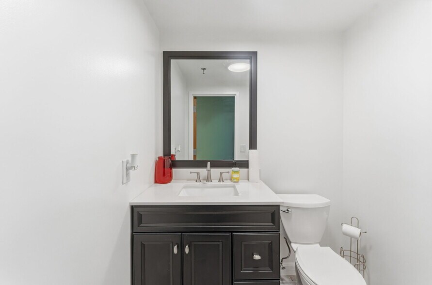 More Photos Of 120 N Main St, Attleboro Medical For Sale